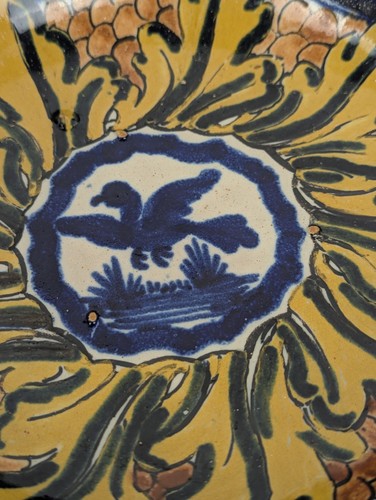 Antique 19th C Spanish Tin Glaze Hand Painted Terracotta Bowl Bird Design 10.5" - Picture 3 of 11
