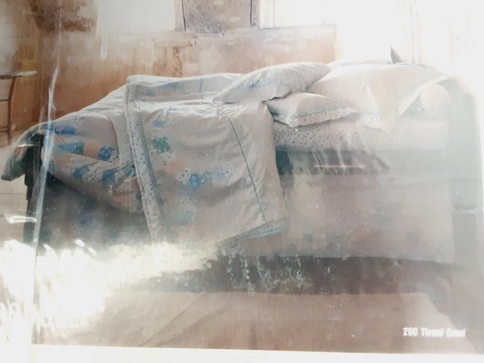 Juego de cama de colección Martex de 8 edredones queen 2 ajustables 1 sábana plana 4 fundas de almohada NUEVO Foto 3 de 4