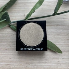 Chanel Longwear Powder Single Eye Shadow in 32 Bronze Antique - Satin NEW