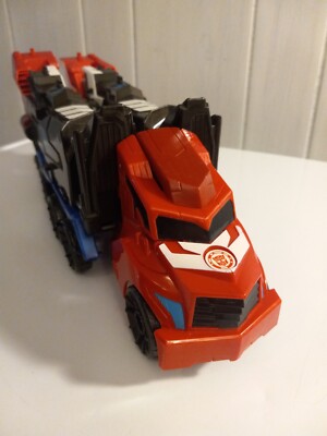 Transformers: Robots In Disguise RID Mega 3 Step Changer - Optimus Prime (2015)