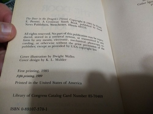 The Door in the Dragons Throat Cooper Kids Frank Peretti Adventures Series - Picture 3 of 6