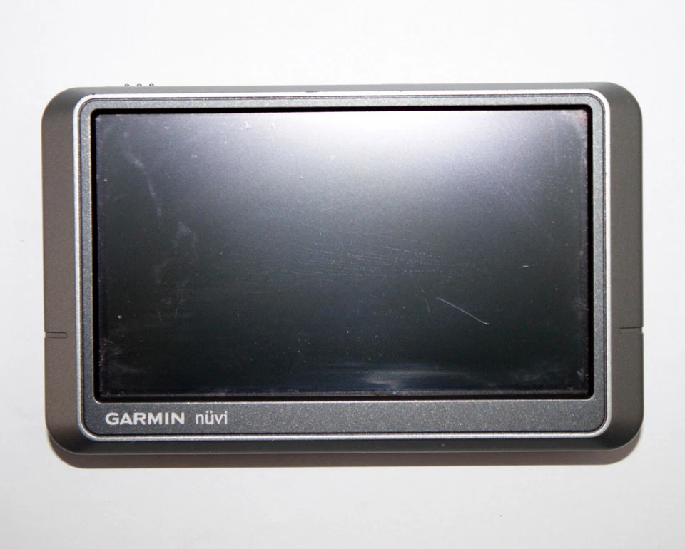 Garmin nuvi 200W 4.3” Portable GPS Navigator Touch Screen Bundle - Image 3 of 4