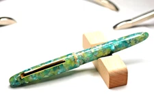 Esterbrook Estie Sea Glass Fountain Pen Medium Nib Gold Trim New In Box