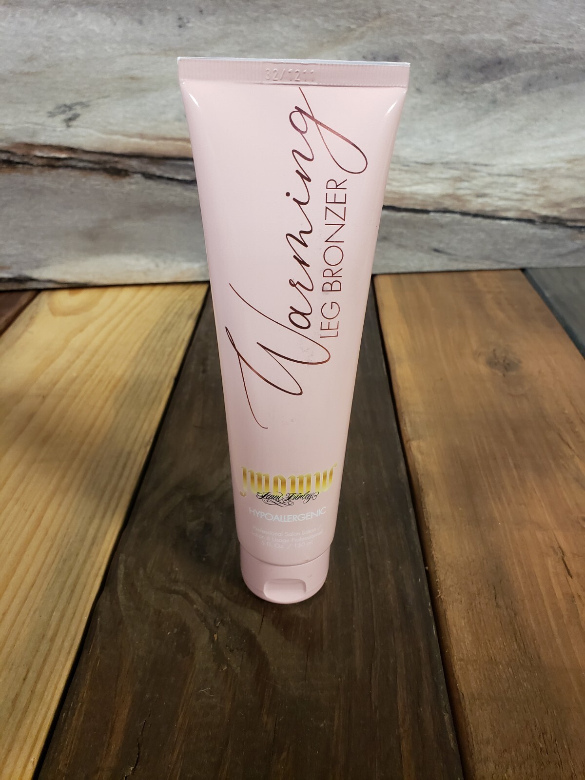 Australian Gold JWOWW Hypoallergenic Warming Leg Bronzer Tanning Lotion