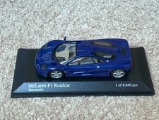 Minichamps 1:43 Mclaren F1 Roadster Blue Metallic