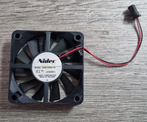 Lüfter Kühler FAN Nidec D06R-24SS4 02    24V  DC  10A