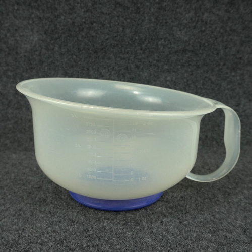 Tupperware #3582 3 Qt Mix-N-Store Measuring Pitcher Batter Bowl Sheer/Blue USA
