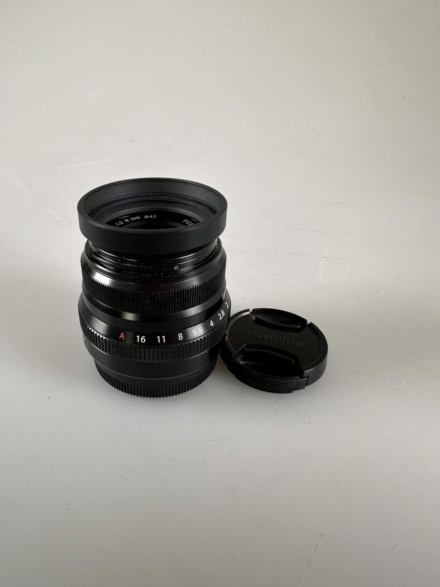 Fuji fujifilm XF Fujinon 35mm f2 R WR Super EBC Lens Black Fuji fujifilm XF Fujinon 35mm f2 R WR Super EBC Lens Black