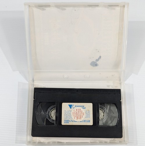 Hysteria: The Def Leppard Story VHS - Bild 3 von 9