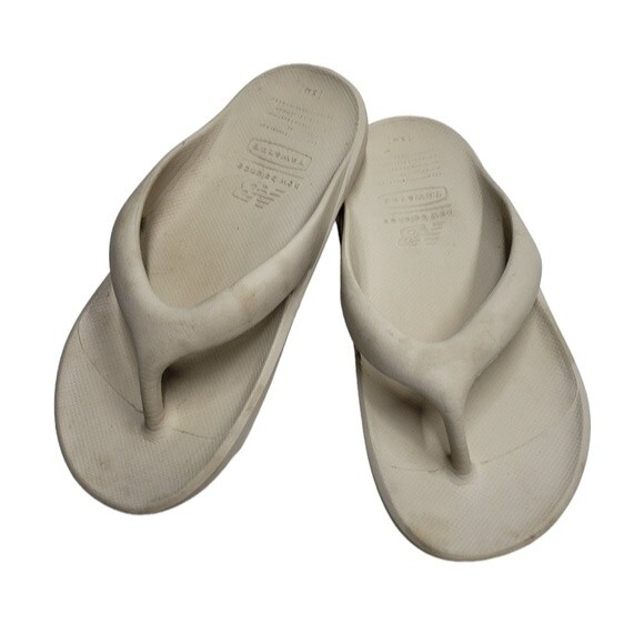 【NewBalance】◆新商品◆Velcro Flipflop N-FLIP◆Light Gray◆ New Balance Taw & Toe Flip Flops Grey Bone Casual Beach