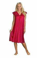 Shadowline Short Gown Size Small RED Lace Neckline 40 Inch Short Cap Sleeve NWT