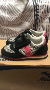 saucony jazz zebra