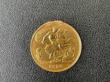 1910 Edward VII half sovereign 22k gold. Has some solder from being on a pendant
