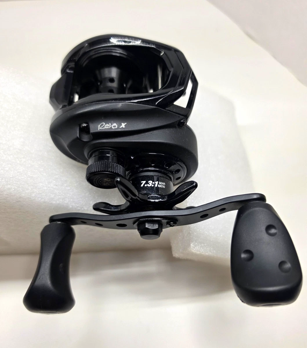 Abu Garcia Baitcast Reel 7.3: 1 Gear Ratio Fishing Reels for sale