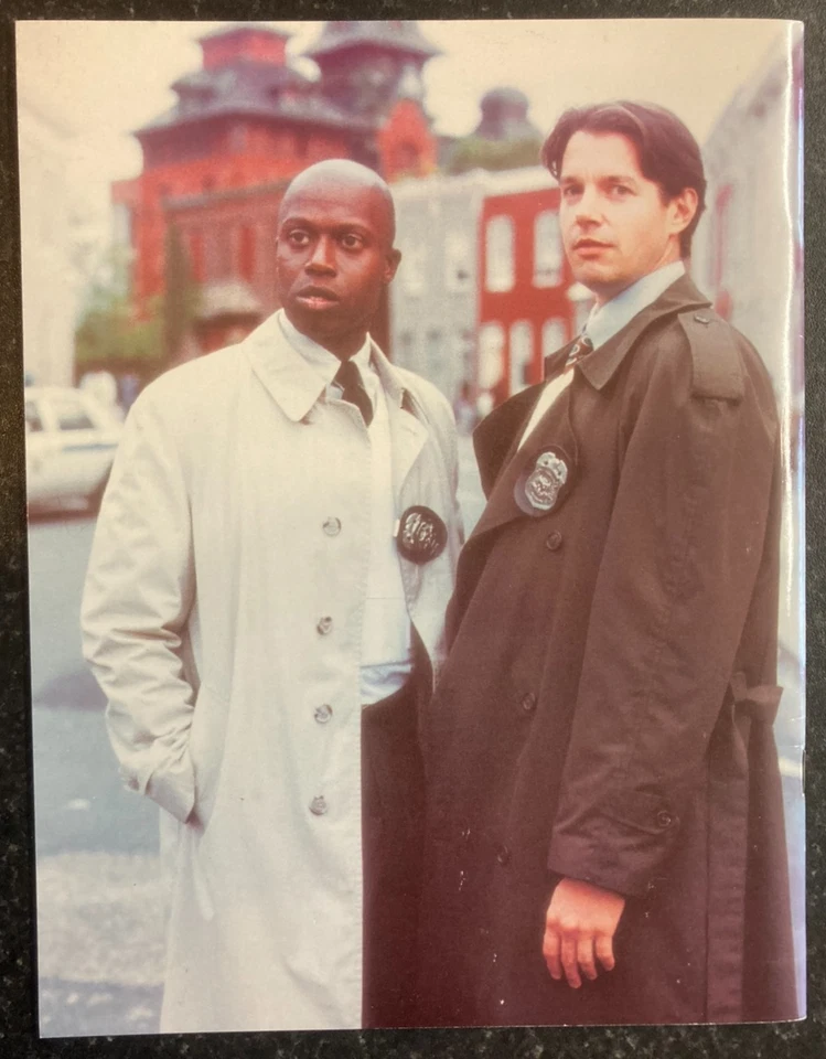 SPECTRUM Tv Film MAGAZINE #3 Apr 1995 M.A.N.T.I.S includes Interview Bruce Zabel - Image 2 of 4