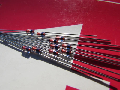 #ad 1S2076A Genuine Hitachi High Speed Switching Diodes DO 35 Vintage Blue Band $6.05