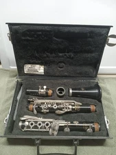 Vito-Reso-Tone  clarinet with Hardcase made in USA Read