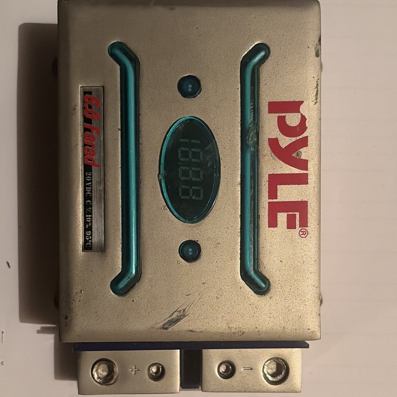 Pyle LINK 6.0 Farad Digital Display Hybrid Power Car Audio Capacitor PLCAP60HB