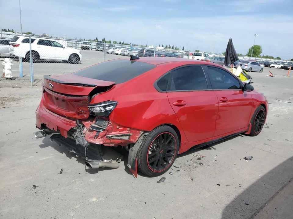 Pinza trasera derecha 58311j3a40 2020-2024 kia forte Foto 4 de 4