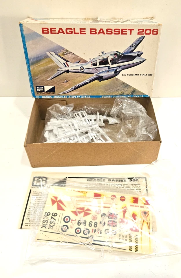 1/72 MPC BEAGLE BASSET #7016-70 NEW VINTAGE AIRPLANE MODEL KIT - Image 2 of 2