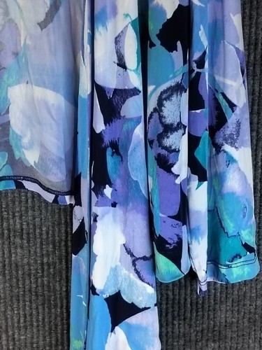 Passport by Susan Graver Overshirt Women's Size XL Blue Floral Long Sleeve - Picture 2 of 8
