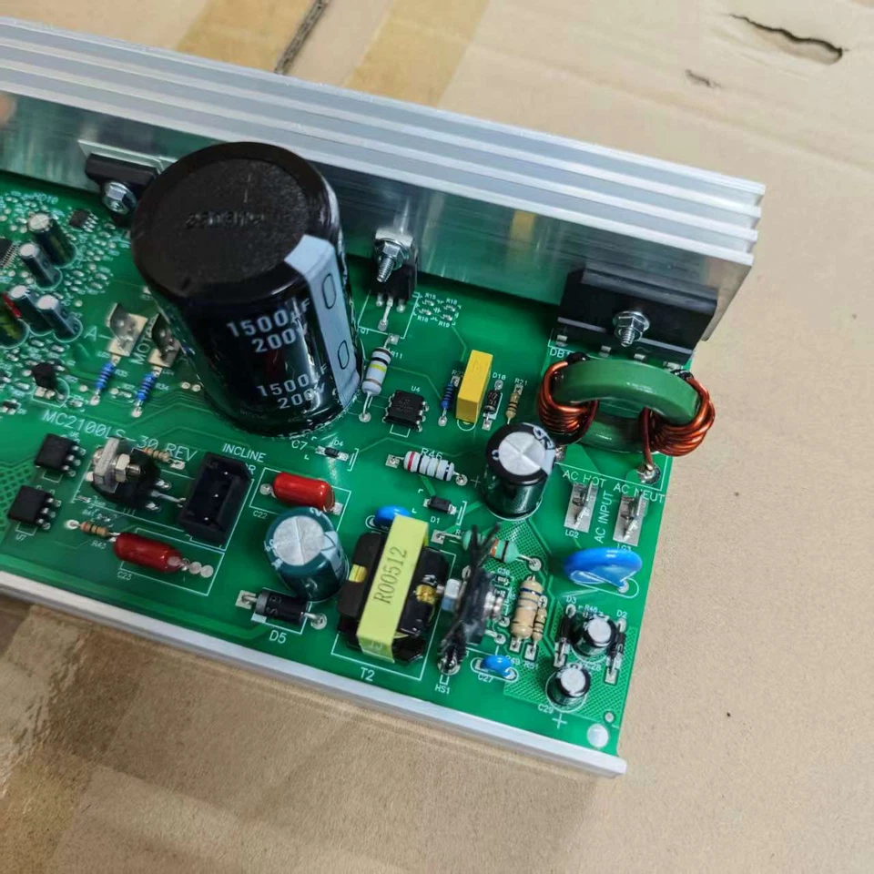 MC2100LTS 30 232196 ProForm NordicTrack GoldsGym Cinta de Correr Reebok Motor Control Foto 2 de 3