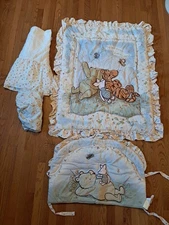 Vtg Disney Classic Winnie the Pooh Crib Nursery Set Crown Craft Comforter 4 Pc