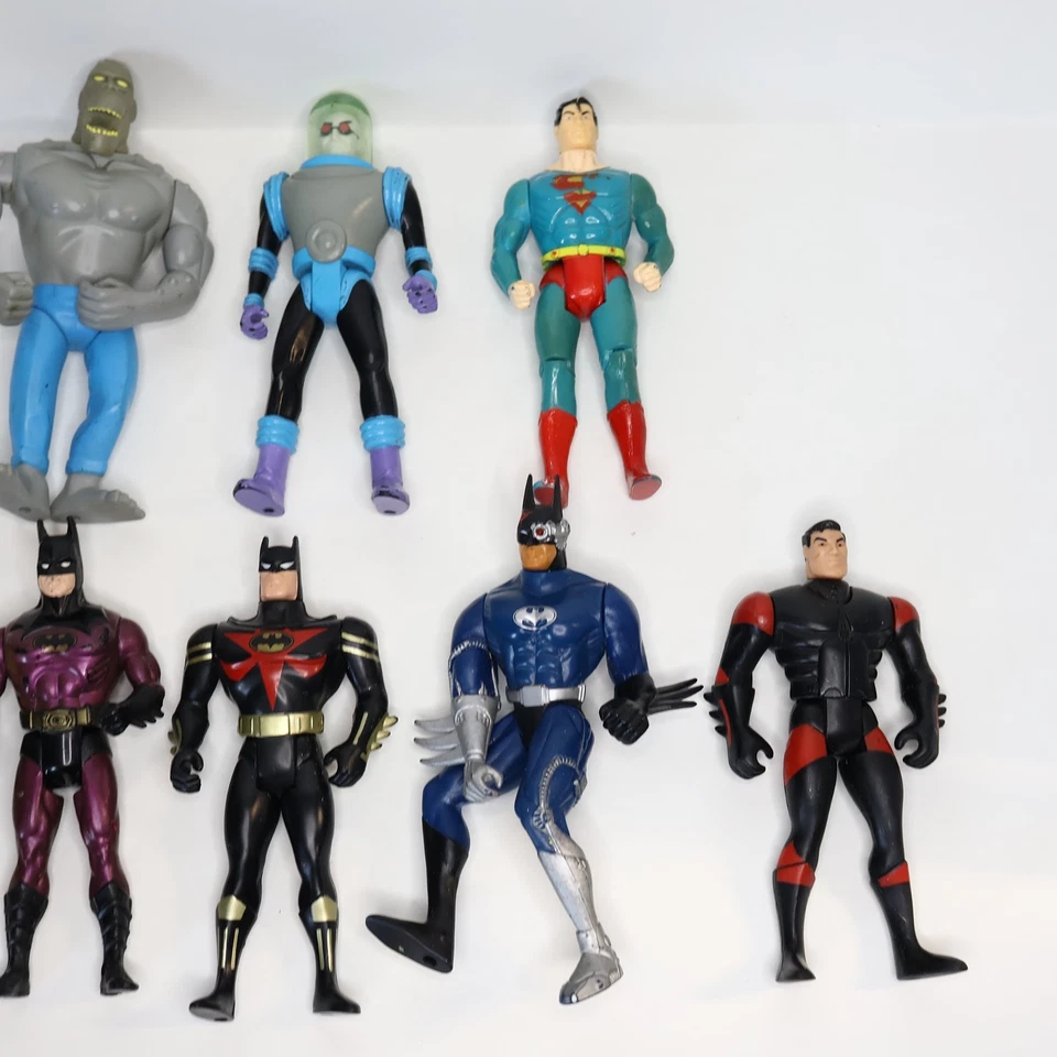Lot Of 8 Vintage 90s And Up Action Figures Batman Freeze Killer Croc Superman - Image 2 of 4