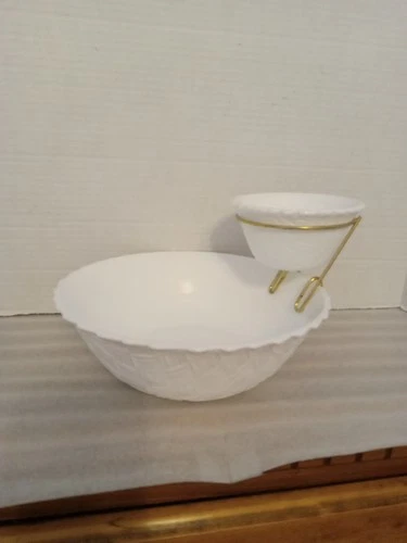 Indiana Glass Chip and Dip Bowl Set White Milk Glass Basketweave Metal Clip