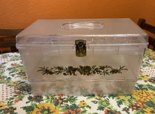 VTG Wilson WIL-HOLD Clear Plastic Sewing Box Storage Makeup Craft Thread 60s 70s