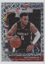 2019-20 Panini NBA Hoops Premium Stock Silver Lazer Prizm Troy Brown Jr #194 y0i