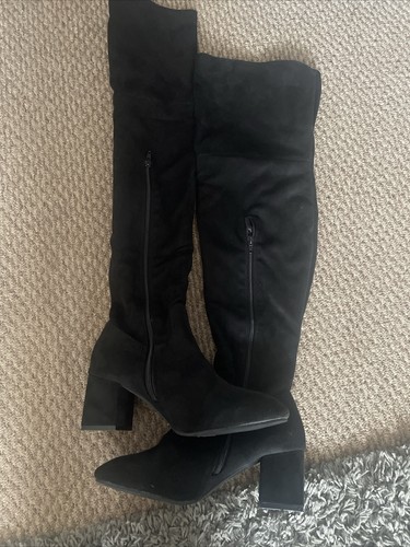 Boohoo Women's Black Suede Short Zip Over The Knee Boots UK Size 7 EUR 40 -A63 - Picture 3 of 3