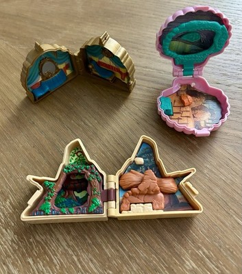 Disney Once Upon A Time Polly Pocket Locket Pocahontas, Jasmine & Lion King
