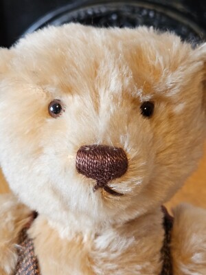 STEIFF 654411 BRITISH COLLECTOR'S 1996 TEDDY BEAR LIMITED EDITION