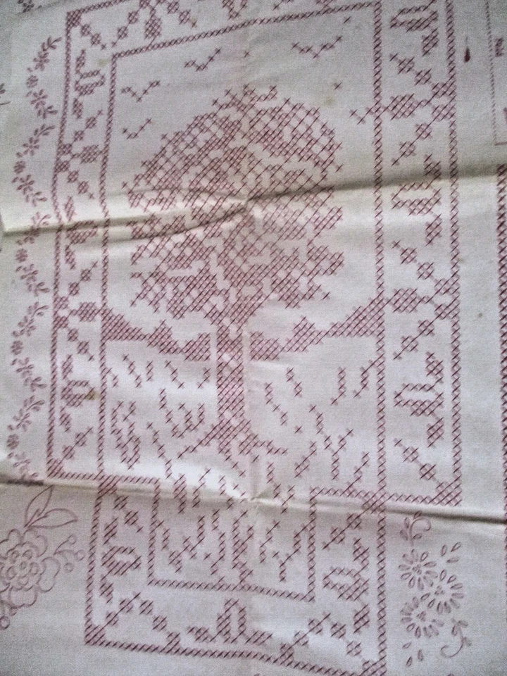 Vtg Workbasket Embroidery Red Line Transfer Pattern Labrador dogs - Image 2 of 2