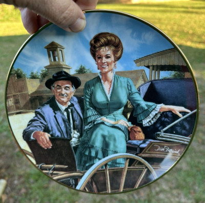 Gunsmoke Plate Miss KITTY & DOC Adams Franklin Mint Amanda Blake Milburn Stone