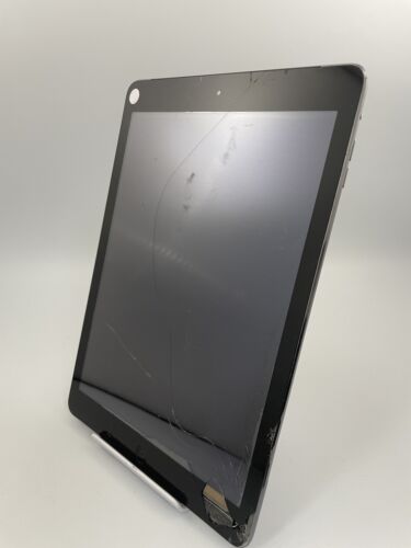 Apple iPad Air 1st Gen A1475 Grey 9.7" iOS Tablet Spares And Repairs Cracked #C - Picture 16 of 24