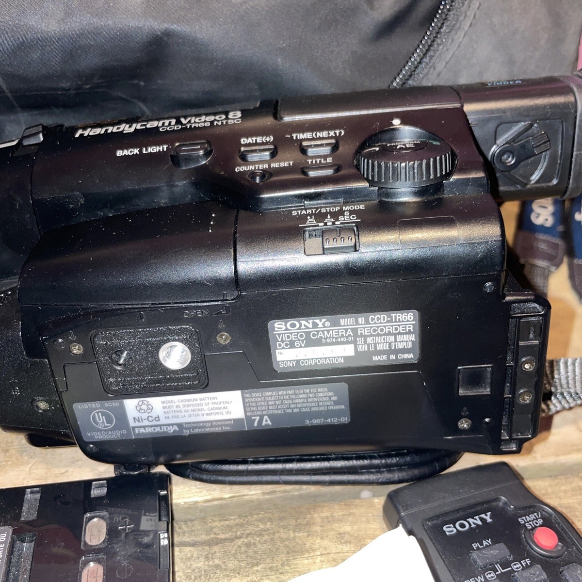 Sony Handycam Video 8 CCD-TR66 - TURNS ON - PARTS OR REPAIR | eBay