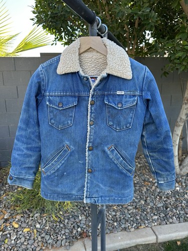 VINTAGE Wrangler Rainbow Tag Kid Denim Trucker Sherpa Chore Barn Jean Jacket 12 - Picture 4 of 24