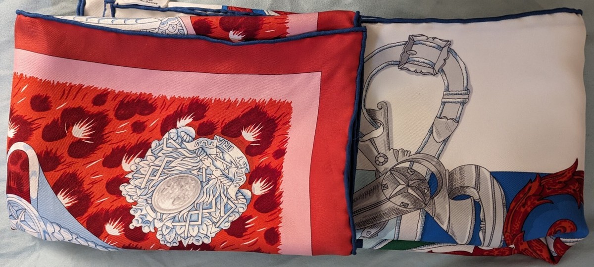 エルメス　スカーフ 90cm 未使用保管品❣️ 「PLUMETS DU ROY」 hermes silk scarf 90 Plummets Du Roy red white authentic Tag