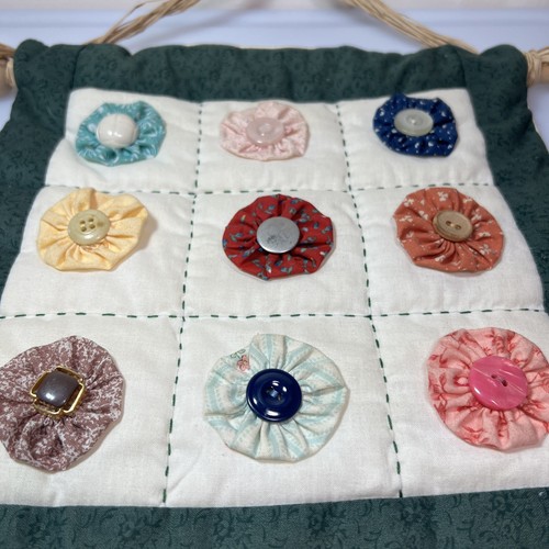 Vintage Quilted Wall Tapestry With Wood Hanger Hand Stitched Art Button Flowers - Picture 3 of 5