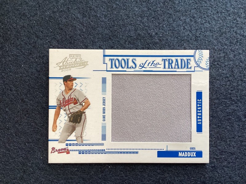 2005 Playoff Greg Maddux Game Used Jersey Card #15/100 Tools of The Trade Braves