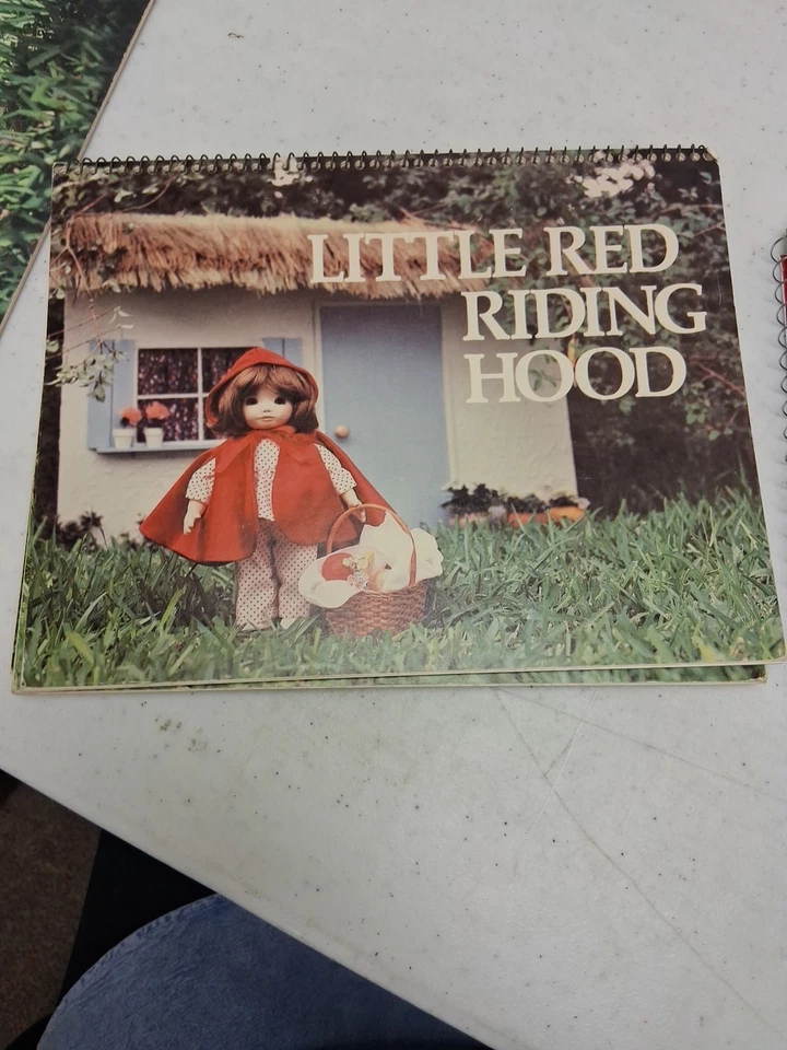 DEVELOPMENTAL LEARNING MATERIAL1979 1982  5 OF THEM VINTAGE - Image 3 of 4