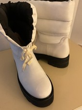 Stuart Weitzman Women White Leather Platform Tyler Ultralift Boots Size 10/41