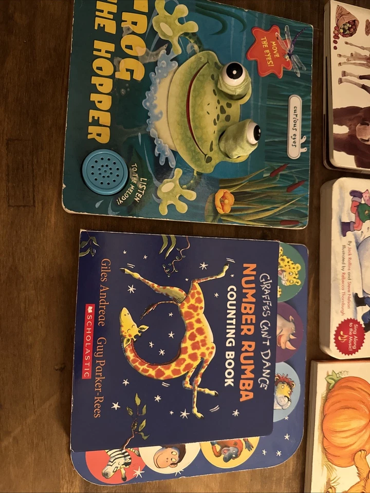 Lot Of 10 Childrens Board Books  Popular Mixed Titles - Image 2 of 4