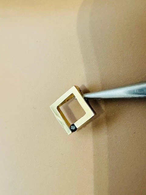 Estate 14K Yellow Gold Sapphire Square Pendant - Image 4 of 4