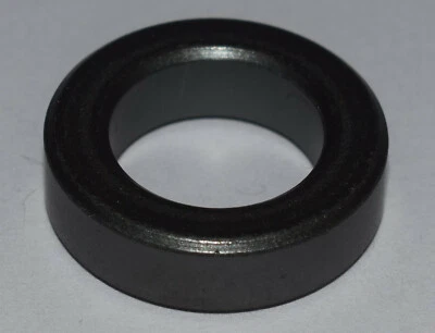 PACK OF 2 FT87-75 FAIR-RITE TOROID RF FERRITE CORES - #75 MIX - 22.1 x 6.35mm