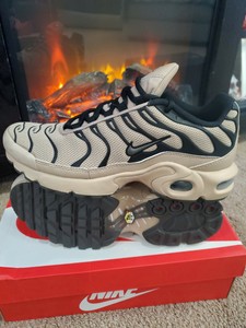 nike air max plus gs desert
