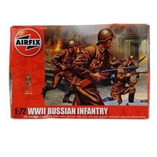 Airfix 1:72 Scale WWII Russian Infantry 41 Unpainted Soldier Figures A01717