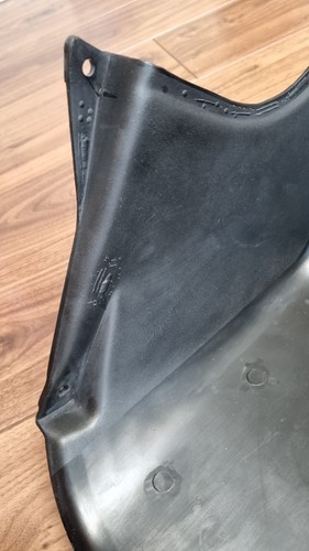 Nuovo NOS ZXR 750 H1, ZX-7 Stinger, parafango posteriore/abbraccio posteriore OEM, 35023-1236-6Z - Foto 8 di 15